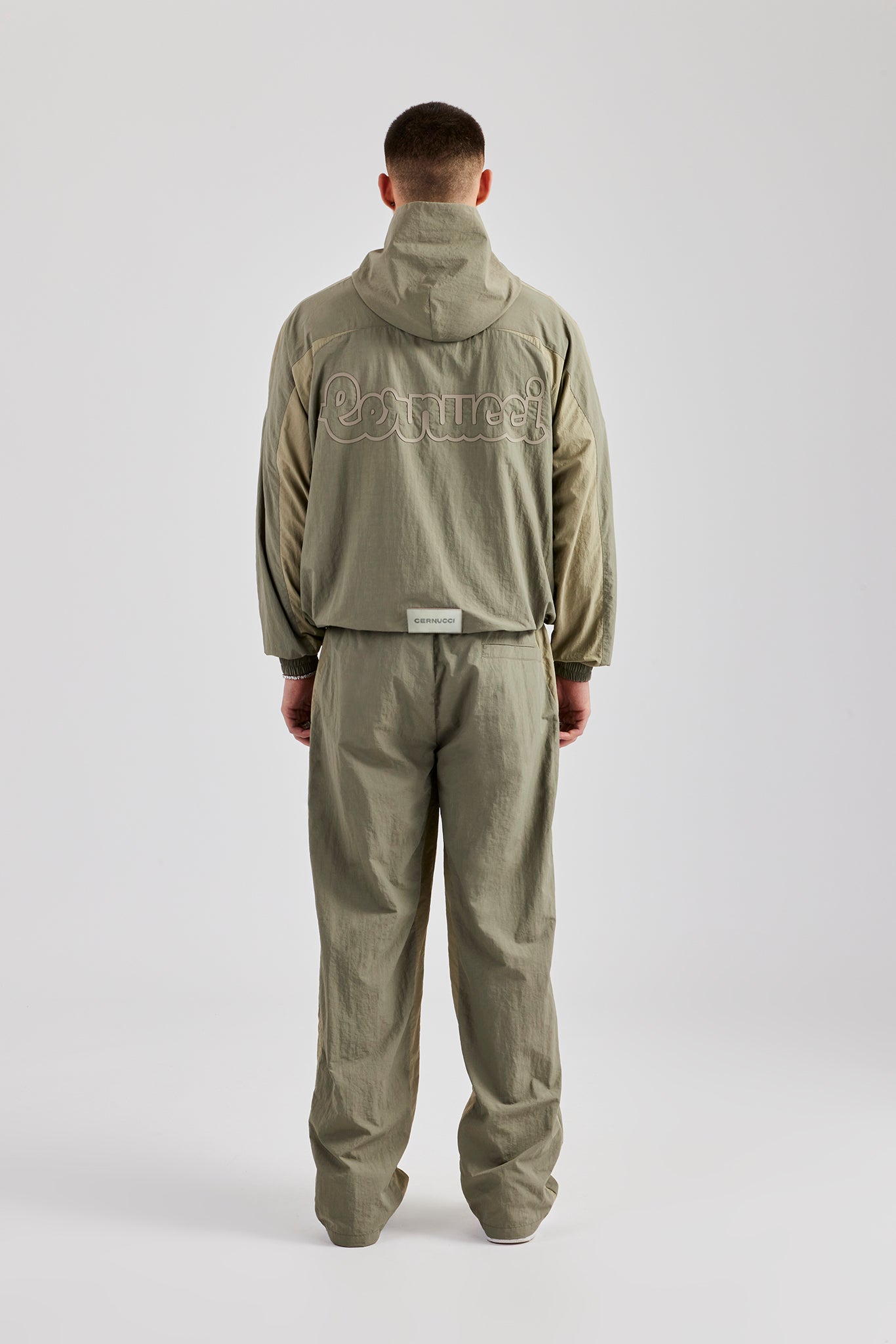 Cernucci Nylon-Trainingsanzug mit Kontrasteinsätzen - Khaki